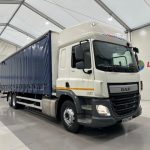 DAF CF 330 6×2 Rear Lift Sleeper Cab Curtainsider - thumbnail