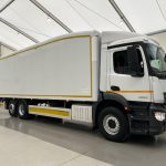 Mercedes Antos 2532 6×2 Rear Lift Day Cab Fridge Box - thumbnail