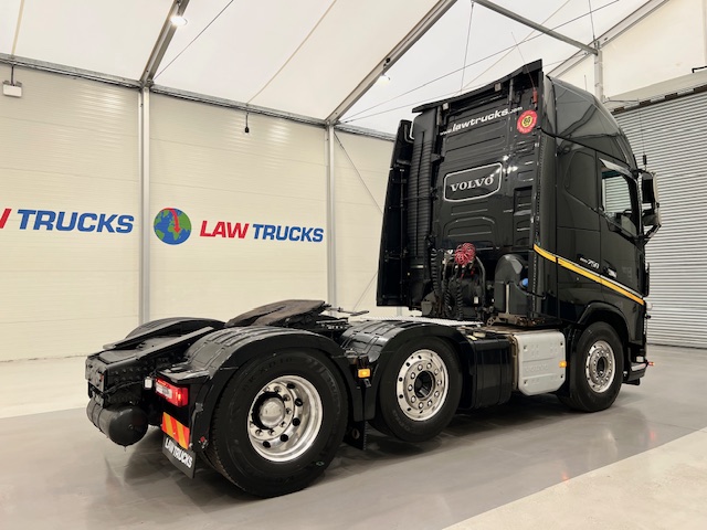 Volvo FH16 750 6×2 Midlift Tractor Unit