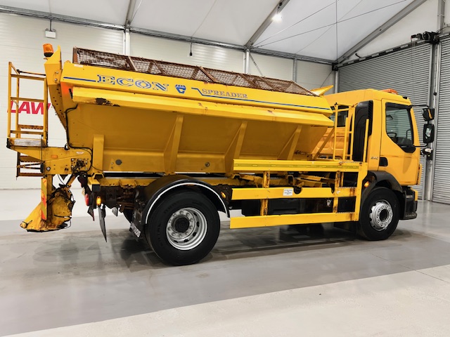 Volvo FE 240 4×2 Day Cab Gritter
