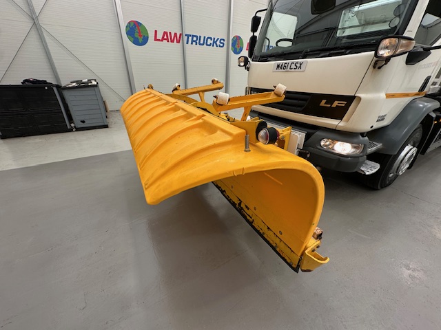 DAF LF55 250 4×2 Day Cab Gritter