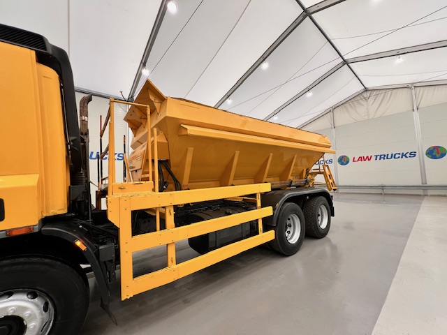 DAF CF75 310 6×4 Day Cab Gritter