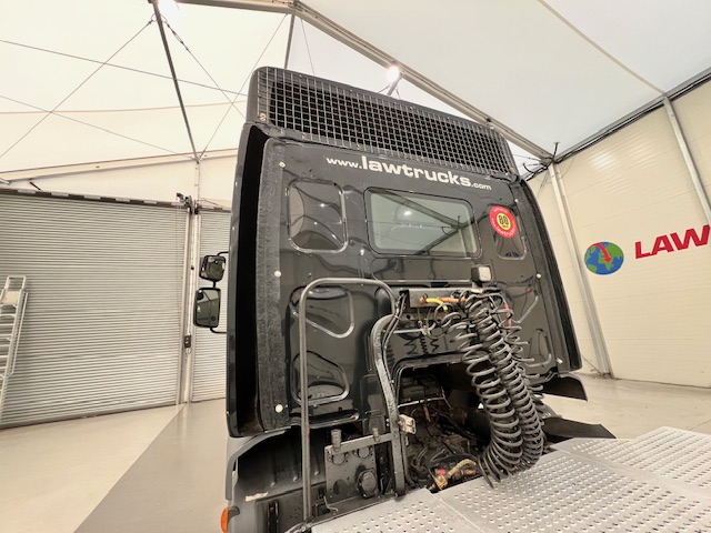 DAF LF 260 4×2 Rest Cab Tractor Unit