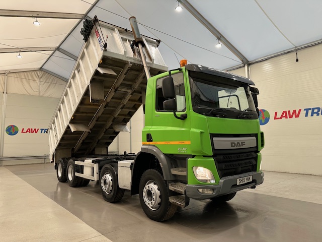 DAF CF 370 8×4 Day Cab Tipper Manual