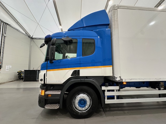 Scania P250 4×2 Sleeper Cab Fridge Box