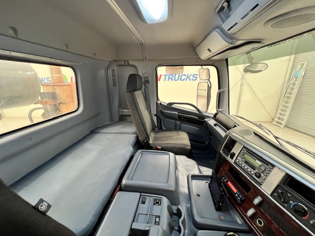 Hino 700 3241 8×4 Cement Mixer