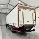 MAN TGM 18.250 4×2 Sleeper Cab Curtainsider - thumbnail