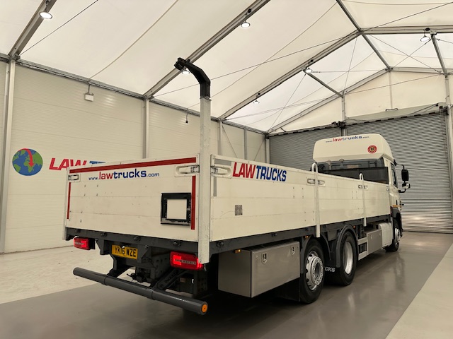 DAF CF 440 6×2 Sleeper Cab Dropside Drawbar Spec