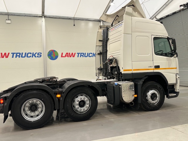 Volvo FM 450 6×2 Midlift Tractor Unit