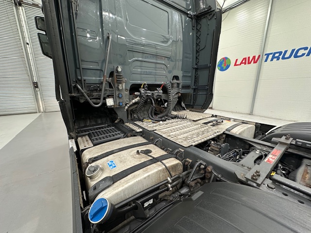 Scania R450 6×2 Midlift Highline Tractor Unit