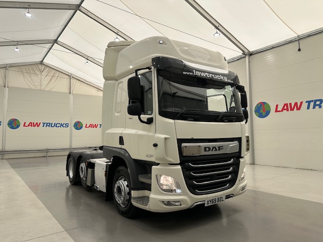 DAF CF 450 6×2 Space Cab Tractor Unit