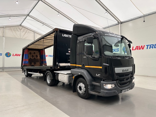 DAF LF 260 4×2 Urban Tractor Unit Trailer