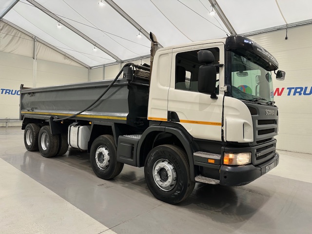 Scania P400 8×4 Rest Cab Steel Tipper