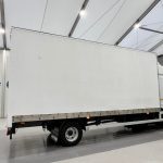 Renault Midlum 190 Sleeper Cab Box Van - thumbnail