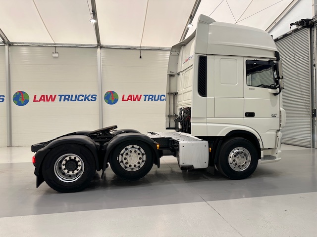 DAF XF 530 6×2 Midlift Tractor Unit