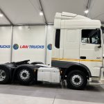 DAF XF 460 6×2 Space Cab Tractor Unit - thumbnail