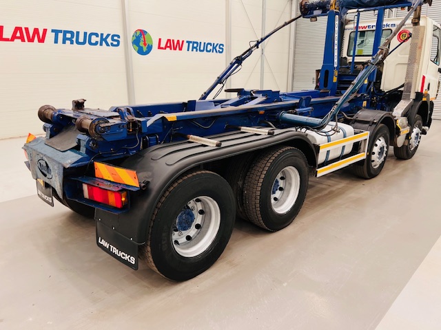 DAF CF85 410 8×4 Day Cab Hookloader Manual