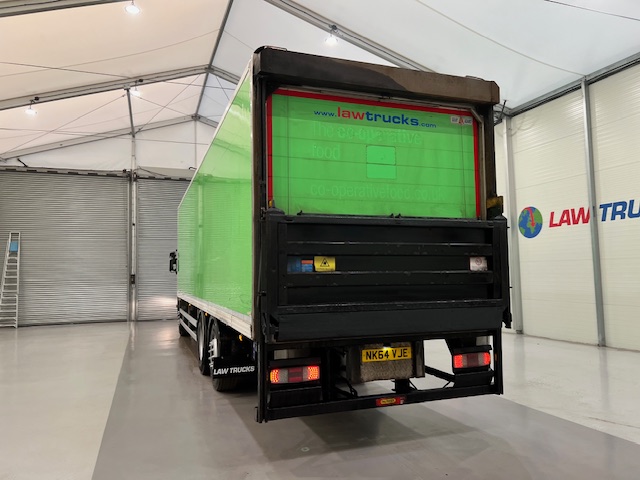 Scania P280 6×2 Rear Lift Day Cab Fridge Box