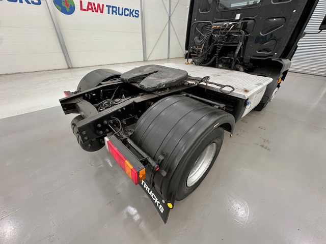 DAF LF 260 4×2 Rest Cab Tractor Unit