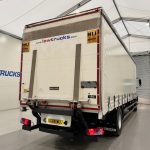 MAN TGM 18.250 4×2 Sleeper Cab Curtainsider - thumbnail