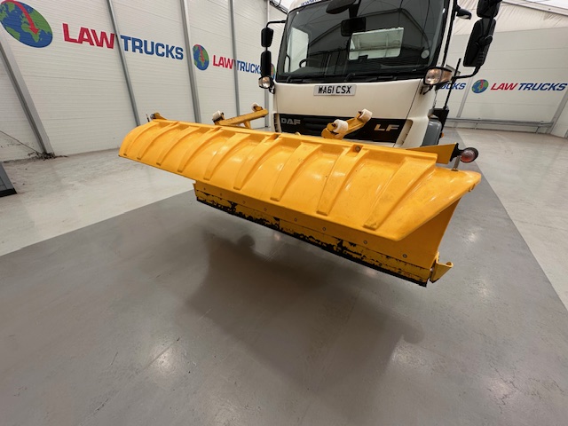 DAF LF55 250 4×2 Day Cab Gritter
