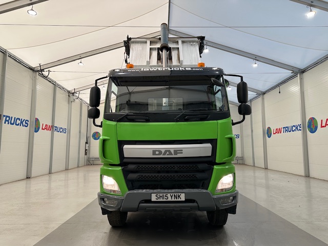 DAF CF 370 8×4 Day Cab Tipper Manual