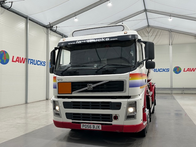 Volvo FM 300 6×2 20,000 Litre Fuel Tanker