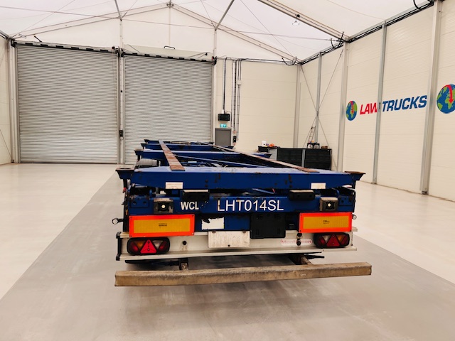 Montracon Tri Axle Sliding Skeletal Trailer BPW