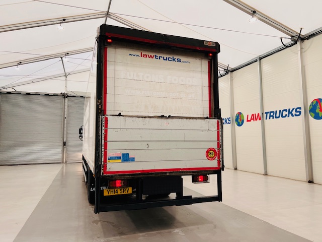 DAF CF 250 4×2 Day Cab Fridge Box