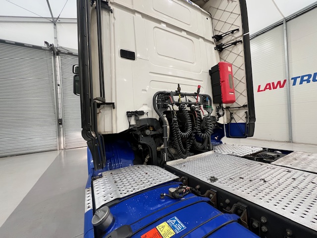 Scania R450 6×2 Midlift Topline Tractor Unit