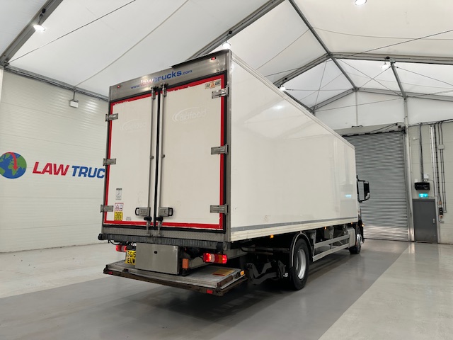 Mercedes Antos 1827 Day Cab Fridge Box