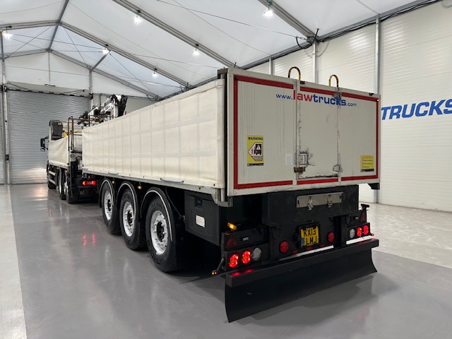 Volvo FM 450 Dropside Brick Grab Drawbar