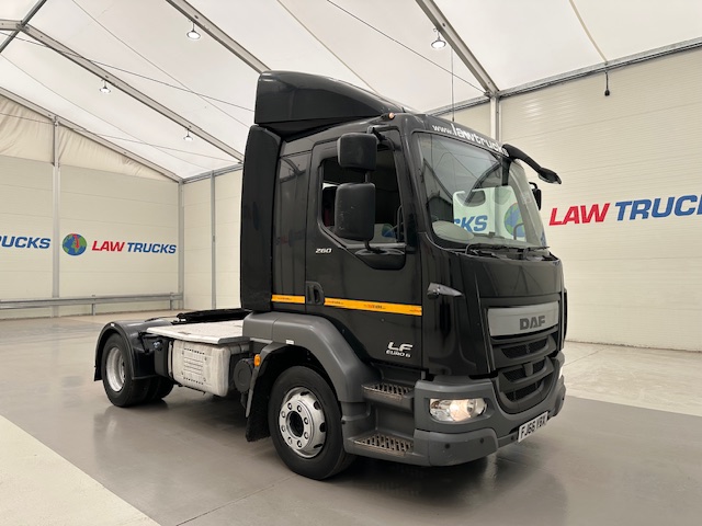 DAF LF 260 4×2 Rest Cab Tractor Unit