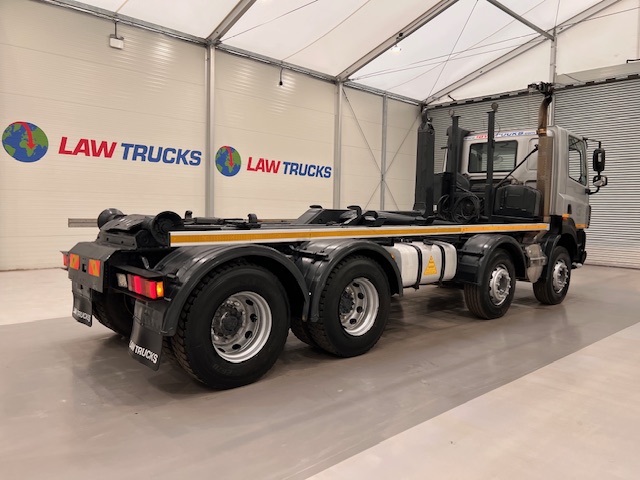 DAF CF85 410 8×4 Day Cab Hookloader Manual