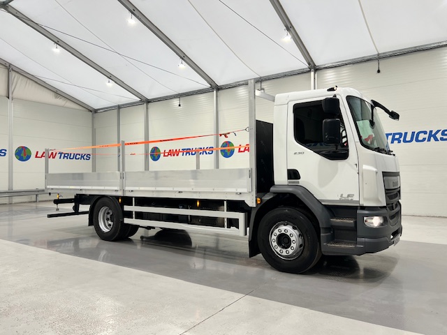 DAF LF 230 Dropside Scaffolding Truck Manual