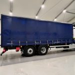 Mercedes Actros 2530 6×2 Sleeper Cab Curtainsider - thumbnail