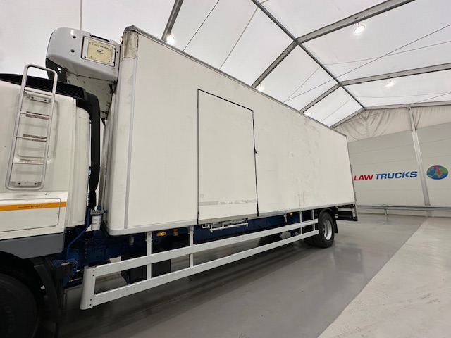 DAF CF65 220 Sleeper Cab Fridge Box