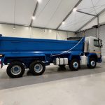 Volvo FMX 410 8×4 Day Cab Steel Tipper - thumbnail