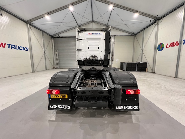 Mercedes Actros 2545 6×2 Midlift Tractor Unit