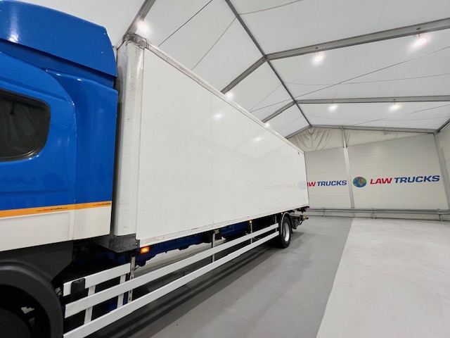 Scania P250 4×2 Sleeper Cab Fridge Box