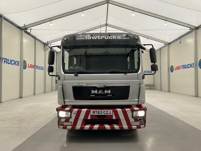 MAN TGL 12.220 Crew Cab Tilt and Slide
