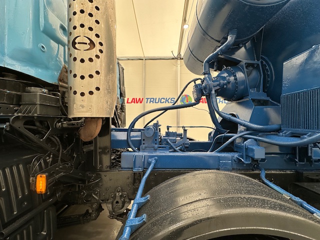 Hino 700 4123 8×4 Cement Mixer