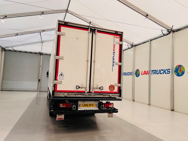 DAF CF 330 6×2 Rear Lift Fridge Box
