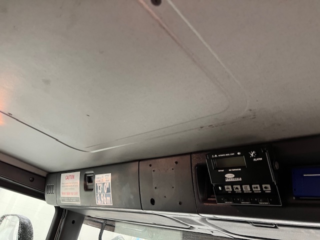 Scania P280 6×2 Rear Lift Day Cab Fridge Box