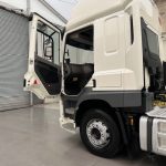 DAF CF 450 6×2 Space Cab Tractor Unit - thumbnail