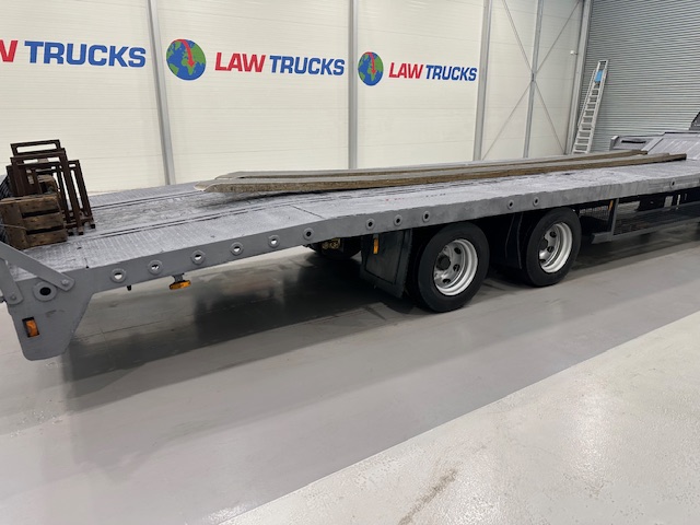 Don Bur Tandem Axle Caravan Carrier Lowloader