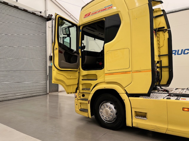 Scania S450 6×2 Midlift Highline Tractor Unit