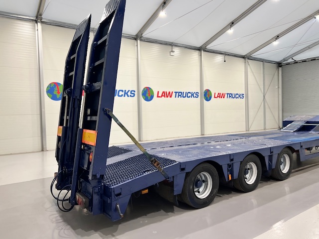 Nooteboom OSD 41 Tri Axle Stepframe Lowloader