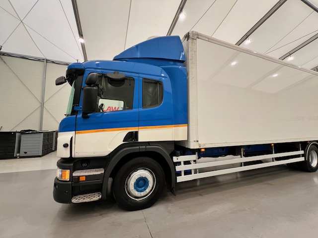 Scania P250 4×2 Sleeper Cab Fridge Box