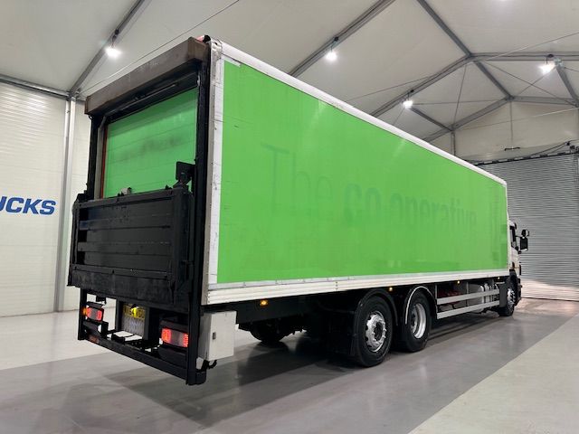 Scania P280 6×2 Rear Lift Day Cab Fridge Box